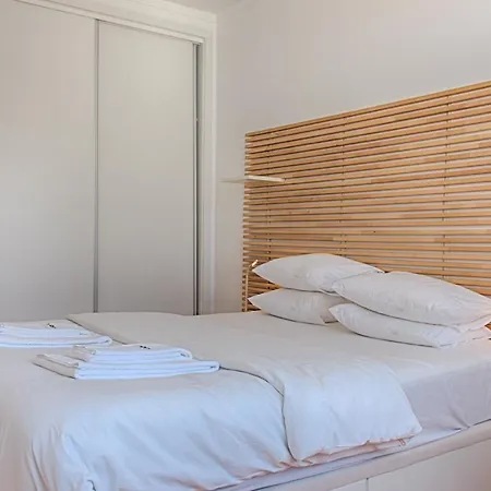 Apartment On Downtown Flat Lisbon